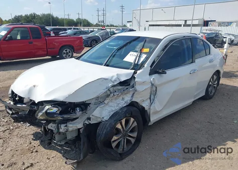 2015 Honda Accord z USA, uszkodzony, nr VIN 1HGCR2S31SA194817